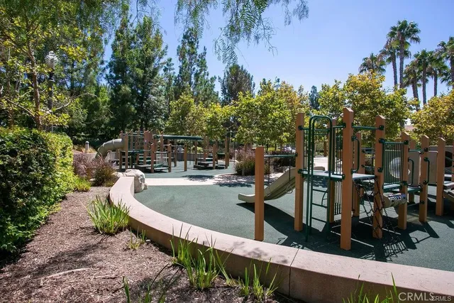 $2,388,000 | 19 Inglenook, Irvine, CA 92602