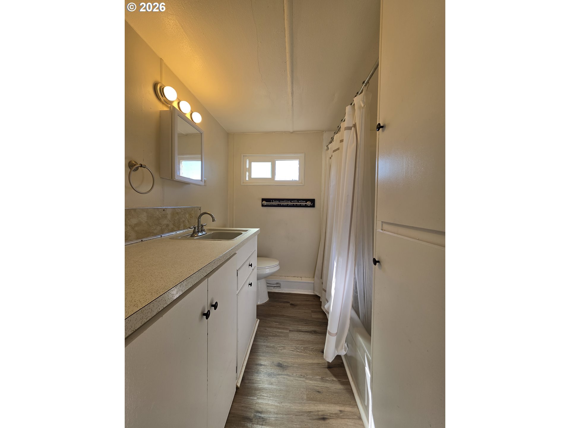 76332 Rainbow Road, Unit 43B Oakridge, OR 97463 - Photo 8 of 11