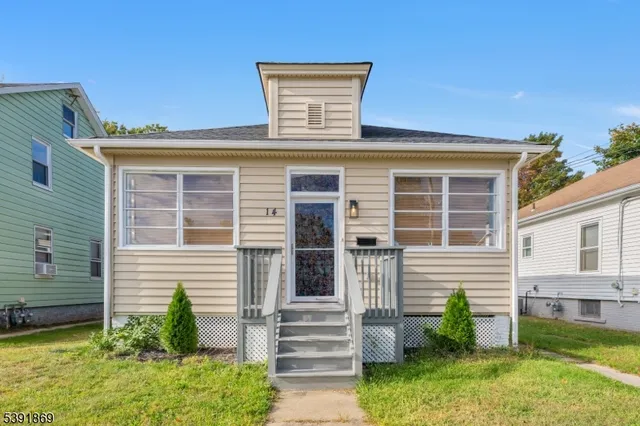 $440,000 | 14 South Street, Milltown, NJ 08850