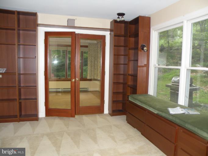 13121 Darnestown Road Gaithersburg, MD 20878 - Photo 10 of 24 Interior (General)