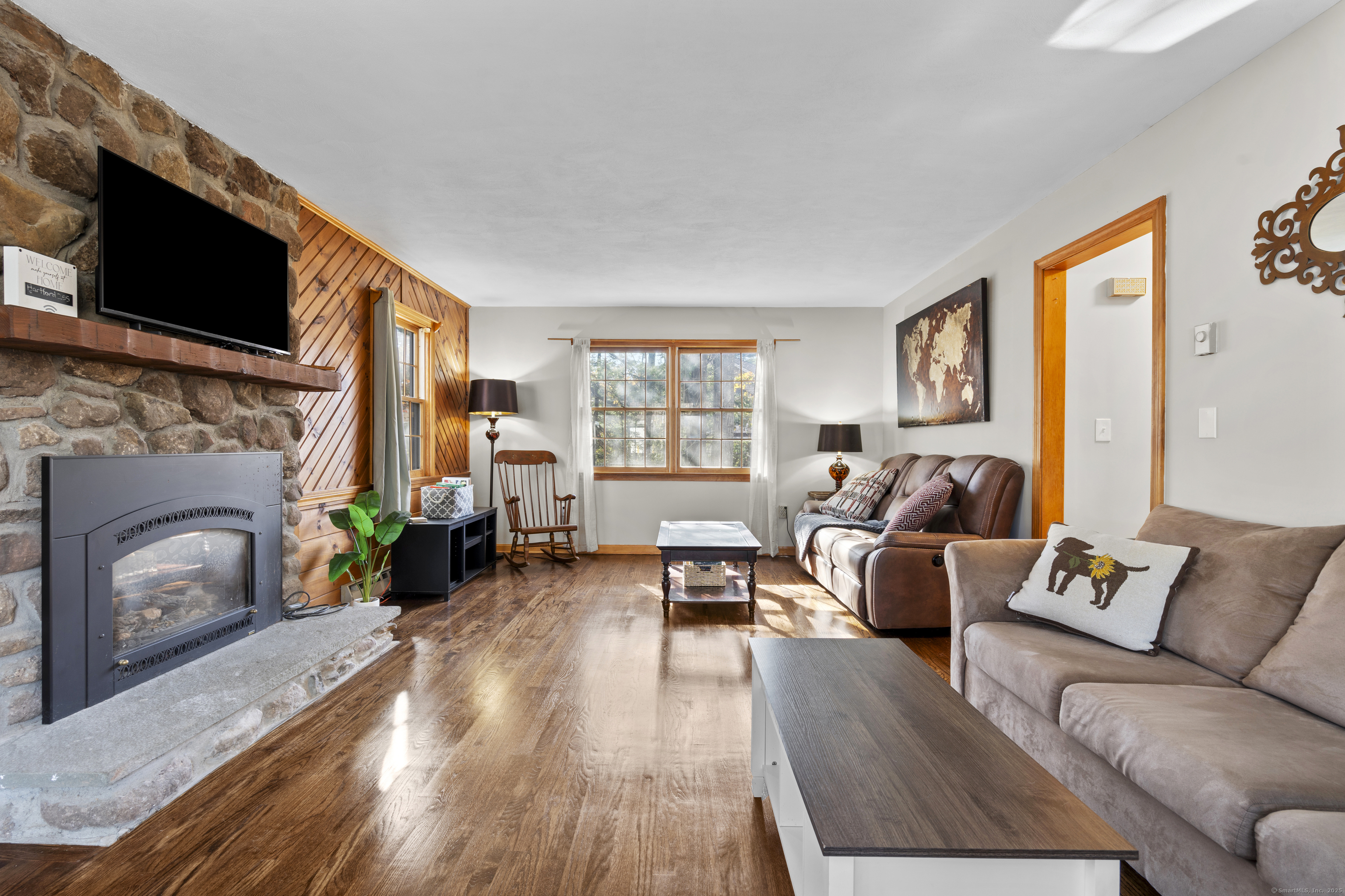 1 Burlington Road Unionville, CT 06085 - Photo 11 of 38