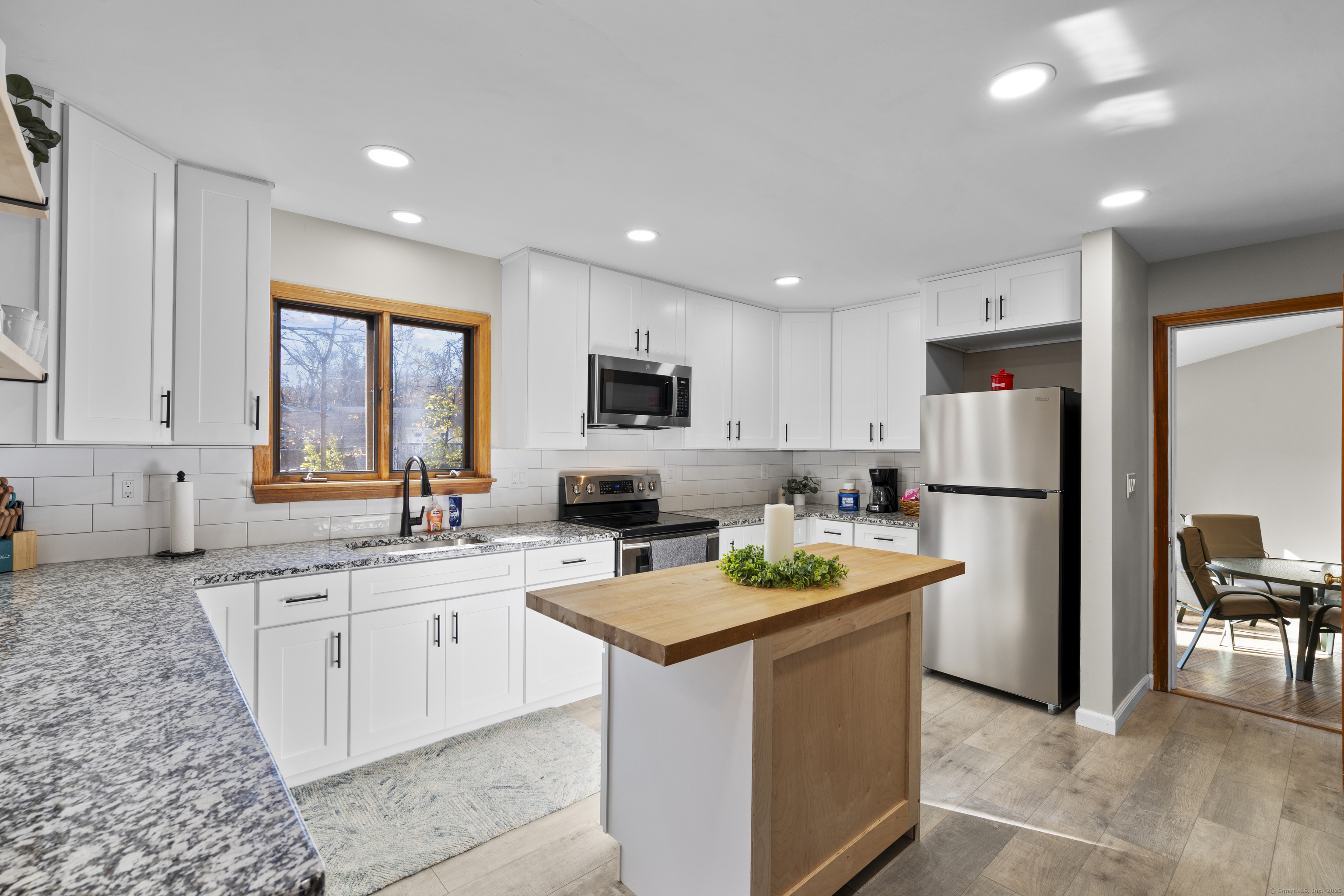 1 Burlington Road Unionville, CT 06085 - Photo 4 of 38