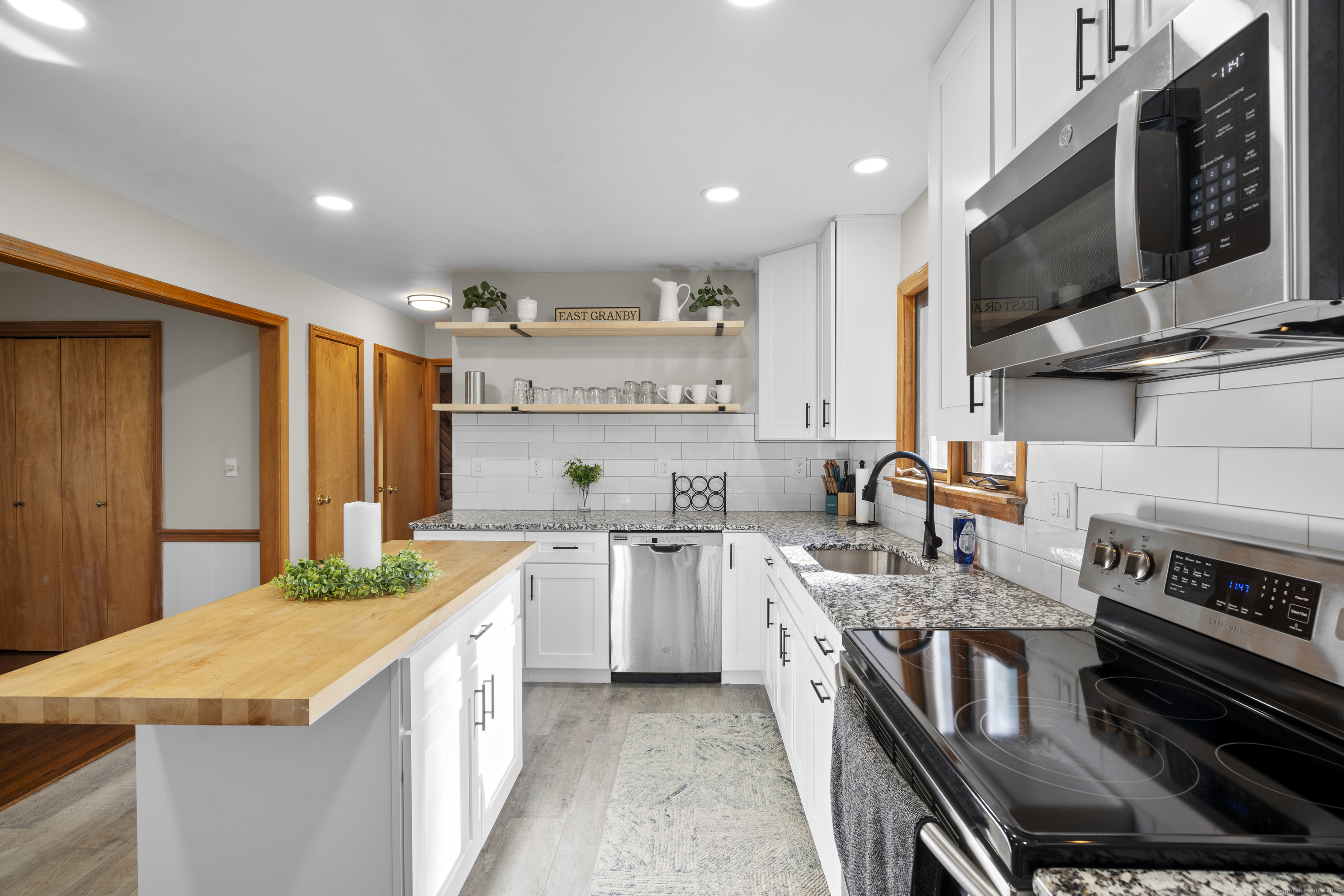 1 Burlington Road Unionville, CT 06085 - Photo 5 of 38