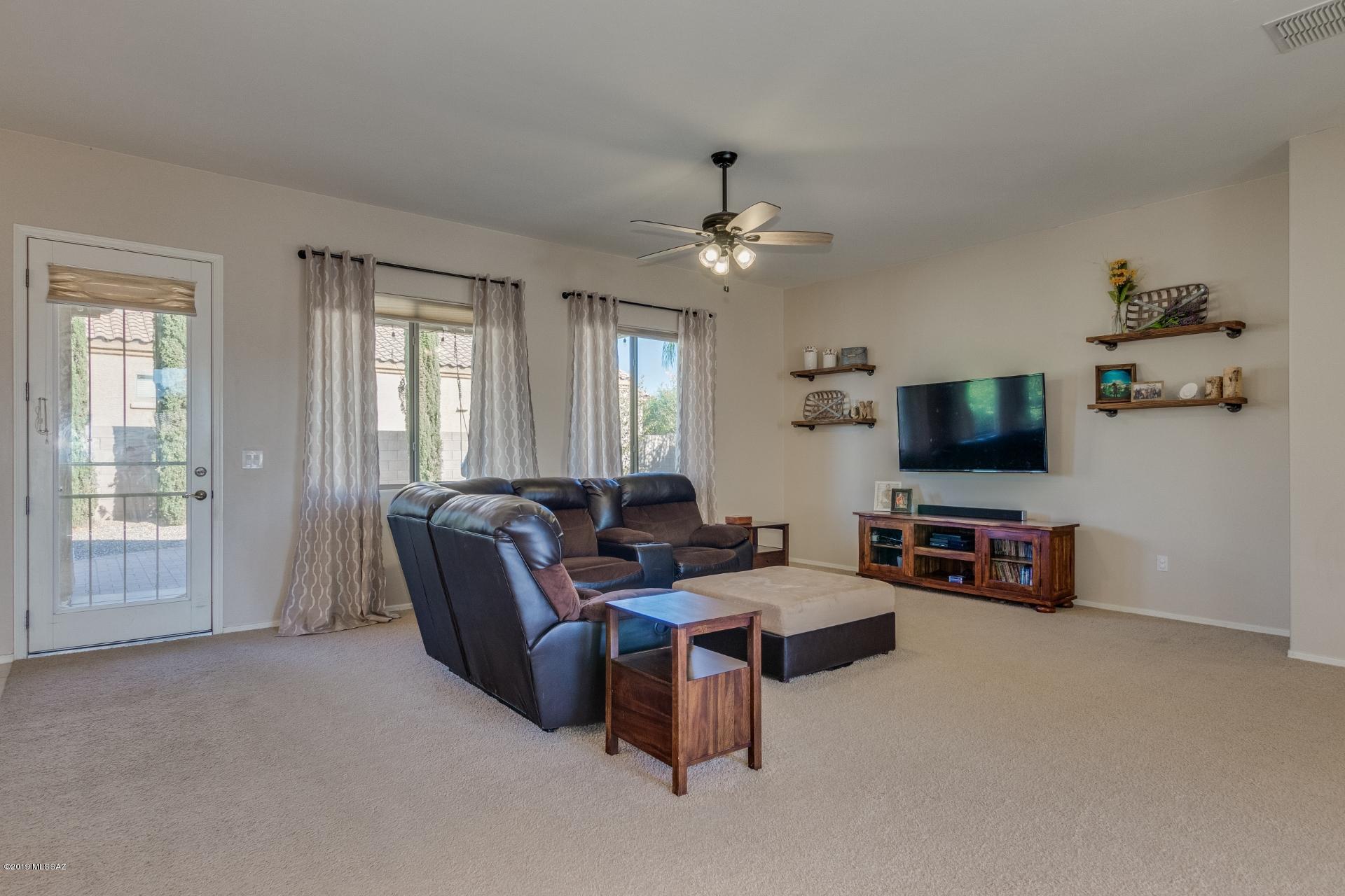 15013 North Pelham Road Tucson, AZ 85739 - Photo 4 of 24