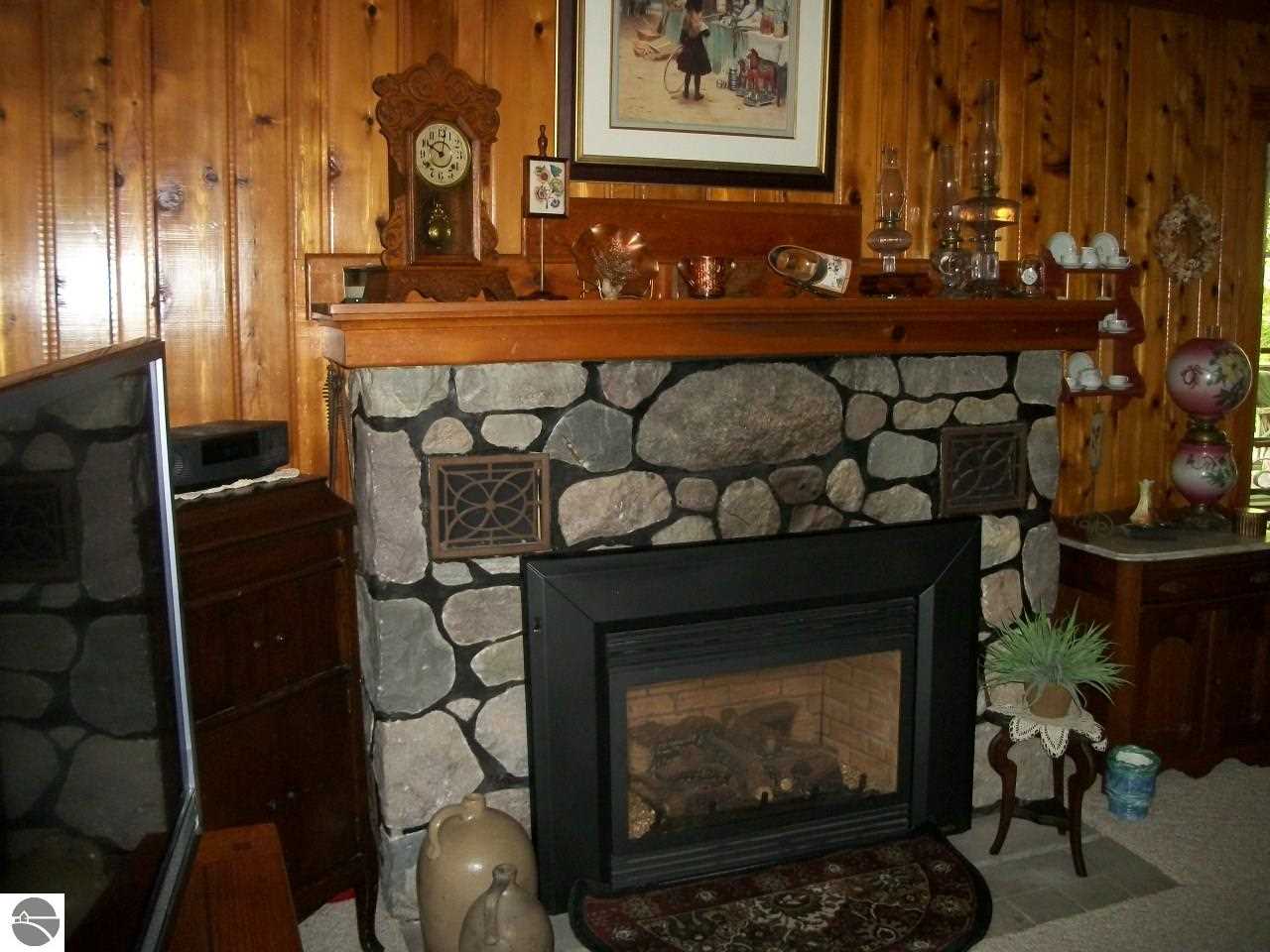 313 North Sage Lake Road Hale, MI 48739 - Photo 17 of 52 1786927-16.JPG