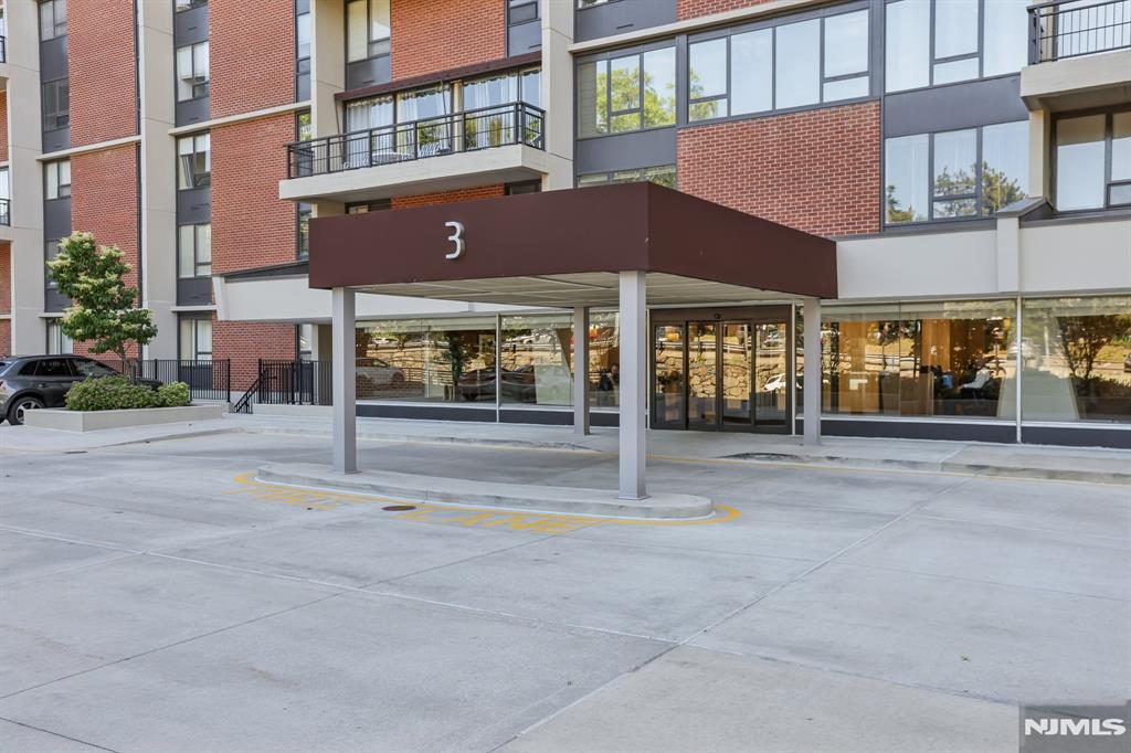 3 Horizon Road, Unit 1021 Fort Lee, NJ 07024 - Photo 19 of 20