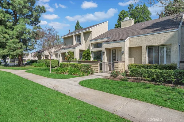 $998,000 | 94 Smokestone, Irvine, CA 92614