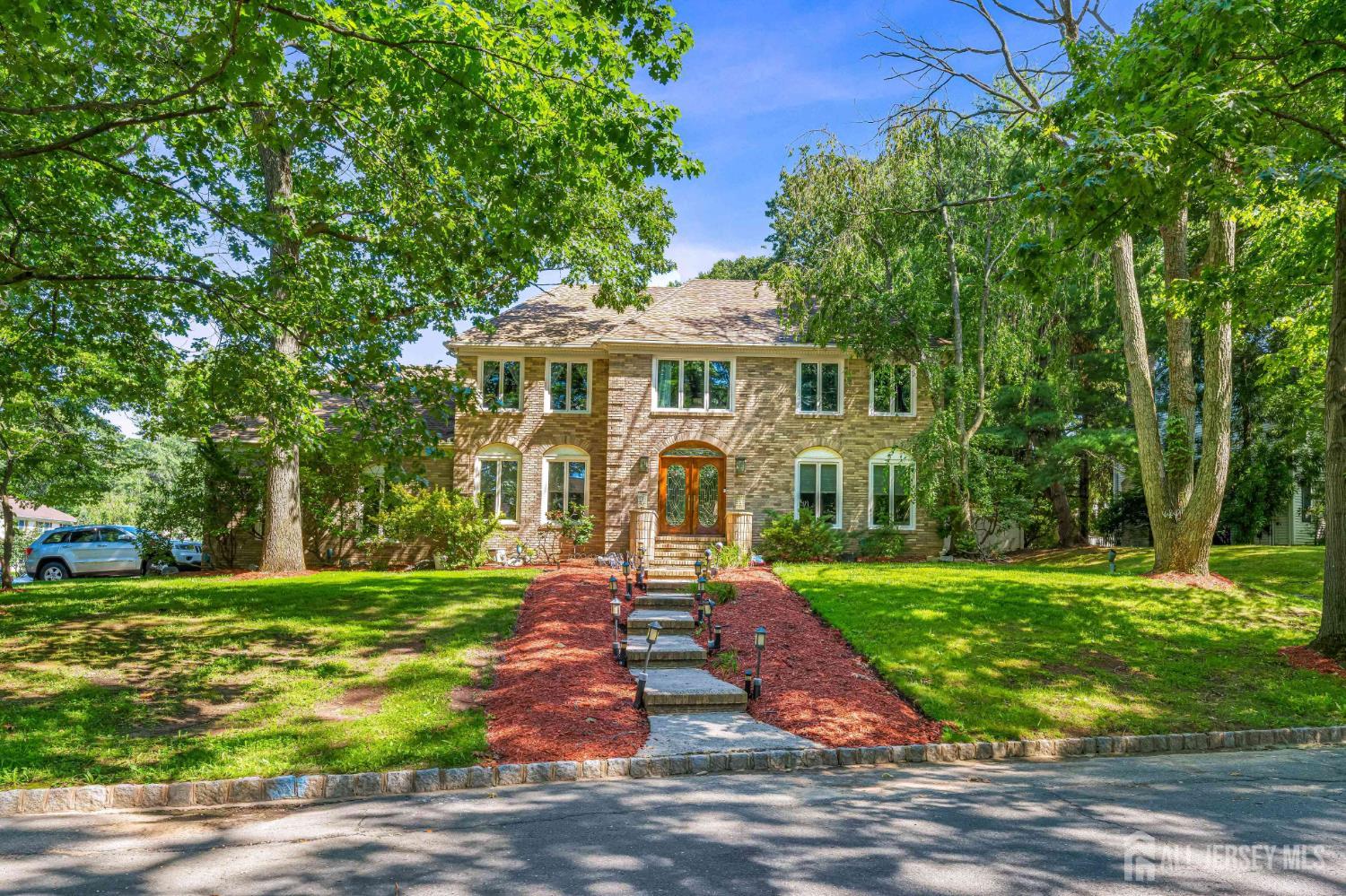 19 Cherokee Road East Brunswick, NJ 08816 - Photo 4 of 41 Gallery Image 4