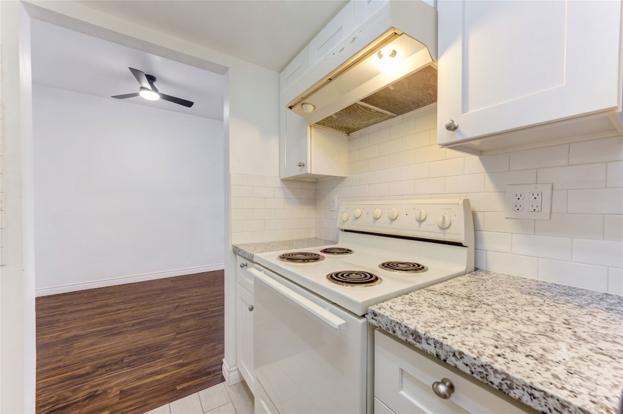 830 Threadneedle Street, Unit 224 Houston, TX 77079 - Photo 14 of 42 Gallery Image 14