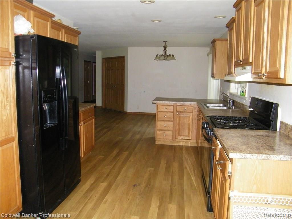 5457 Lonsberry Road Columbiaville, MI 48421 - Photo 9 of 26