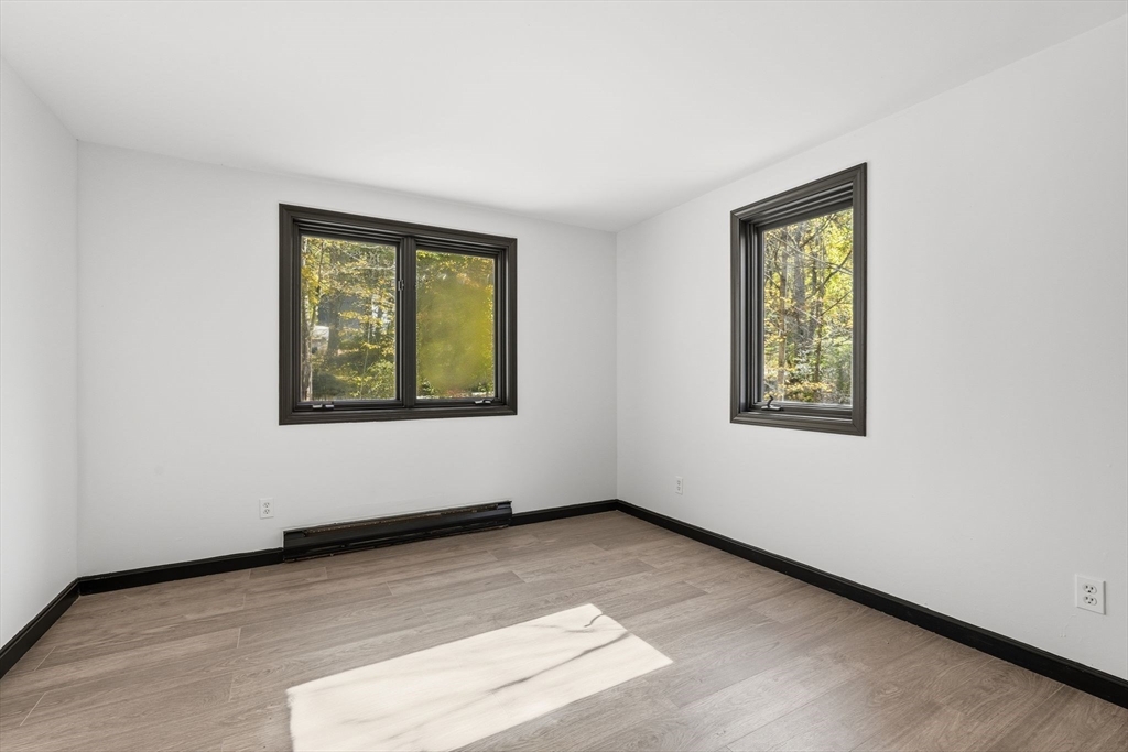 9 Bray Court Pelham, MA 01002 - Photo 21 of 32