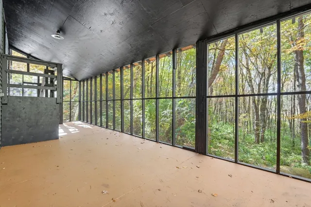 $559,999 | 9 Bray Court, Pelham, MA 01002