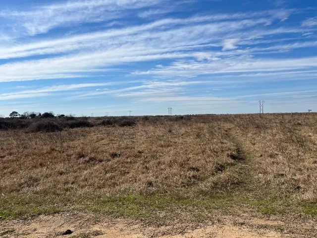 $192,312 | 1 County Road 220, Ganado, TX 77962