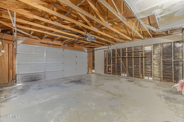 $489,900 | 2601 VÃa Madalena, Lancaster, CA 93535