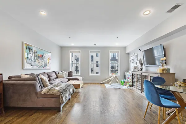 $4,975 | 901 Madison Street, Unit 5C, Hoboken, NJ 07030