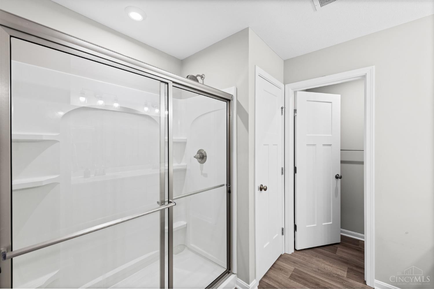 693 Tradition Ridge Cincinnati, OH 45245 - Photo 20 of 27