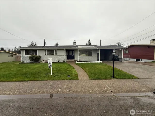 $649,000 | 221 West Forest Avenue, Port Angeles, WA 98362