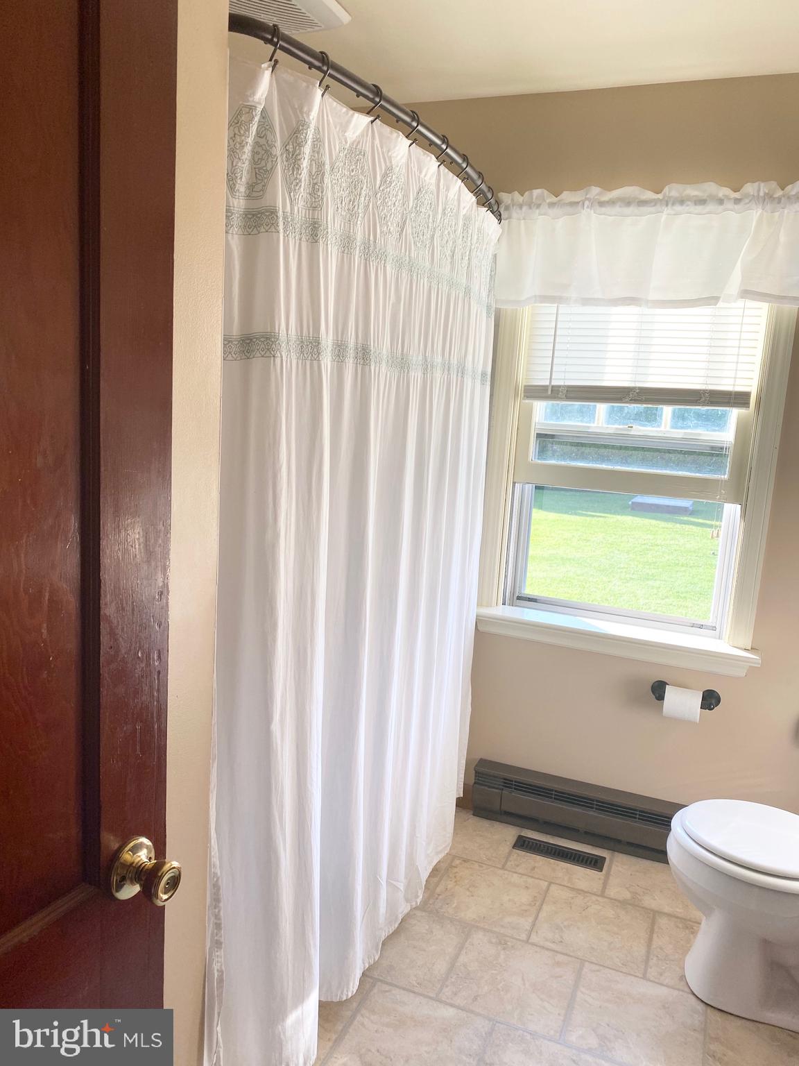 4057 Grandview Road Hanover, PA 17331 - Photo 32 of 42 Gallery Image 32