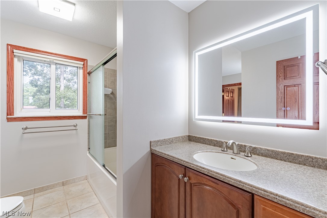 6980 Ames Road Parma, OH 44129 - Photo 16 of 33 Gallery Image 16