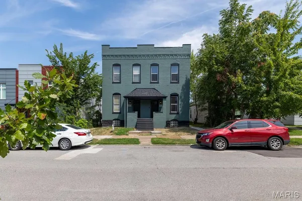 $2,395 | Undisclosed Address, St. Louis, MO 63110