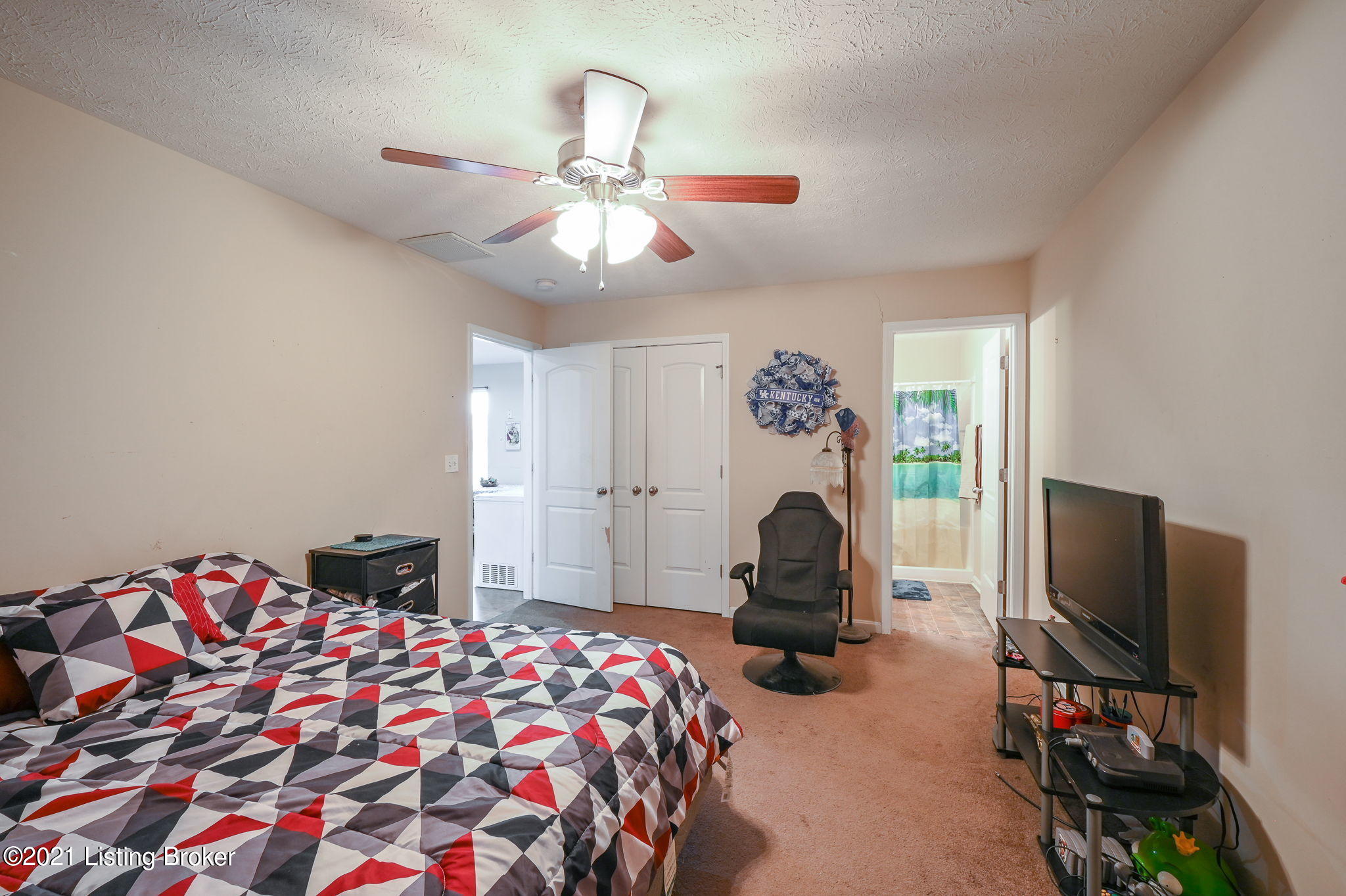 546 Hensley Road Shepherdsville, KY 40165 - Photo 9 of 21 Primary Bedroom