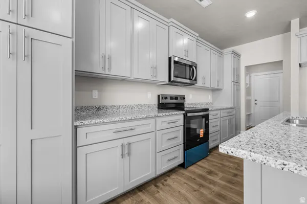 $387,000 | 2848 West 4075 South, Unit 314, Roy, UT 84067