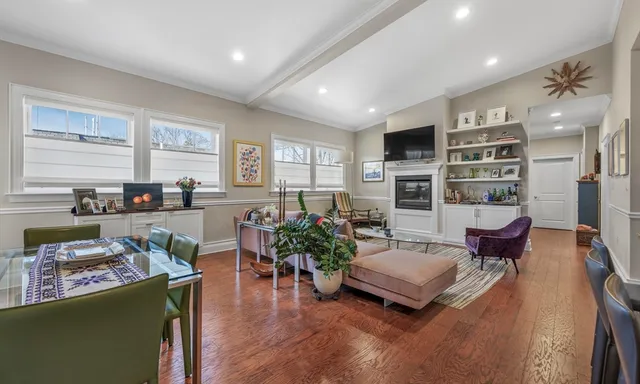 $6,800 | 616 East 4th Street, Unit 402, Boston, MA 02127