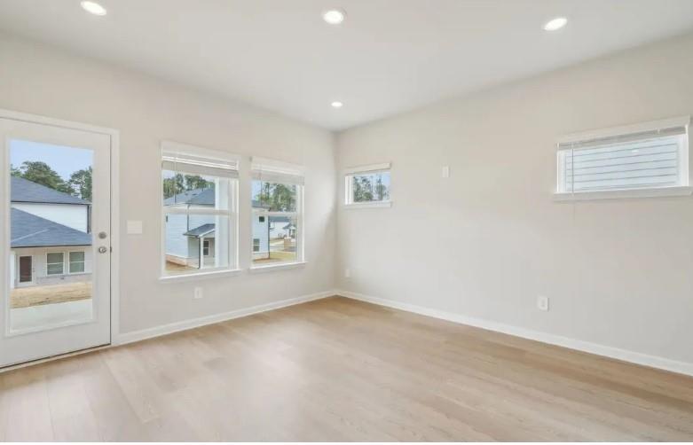 2850 Aralynn Way College Park, GA 30337 - Photo 5 of 9 a view of an empty room with a window