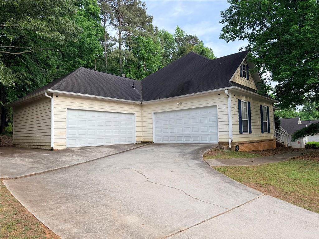 426 Pates Lake Court Hampton, GA 30228 - Photo 2 of 10