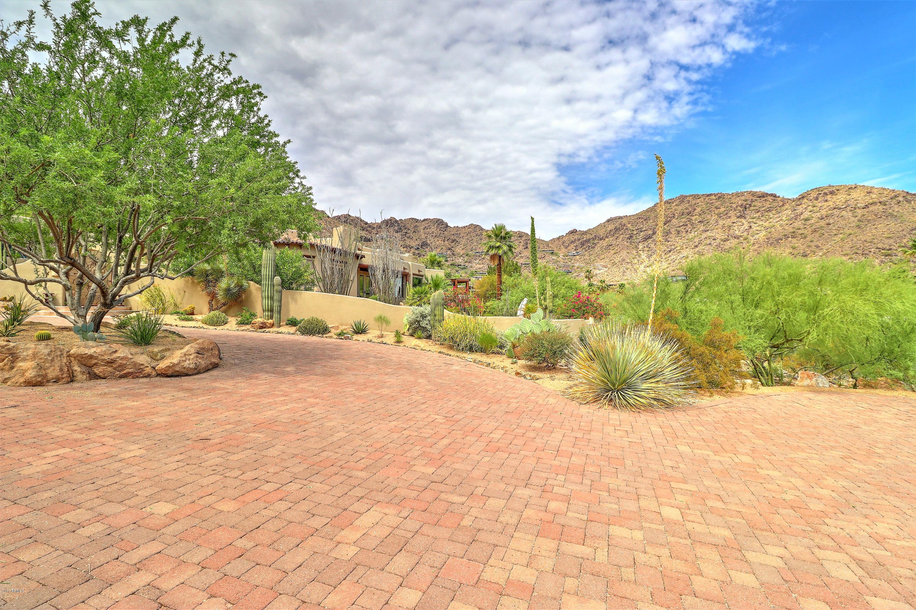 6107 East Quartz Mountain Road Paradise Valley, AZ 85253 - Photo 3 of 63 Central, private location