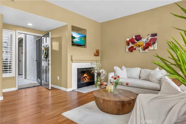$699,900 | 248 California Court, Mission Viejo, CA 92692