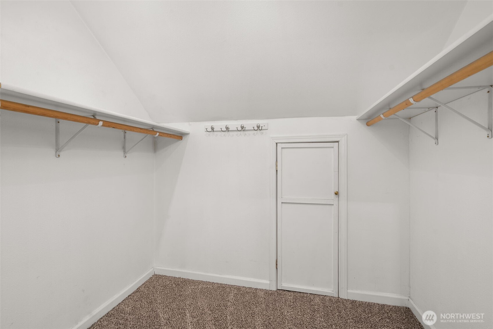 1314 Rainier Street Sumner, WA 98390 - Photo 12 of 20