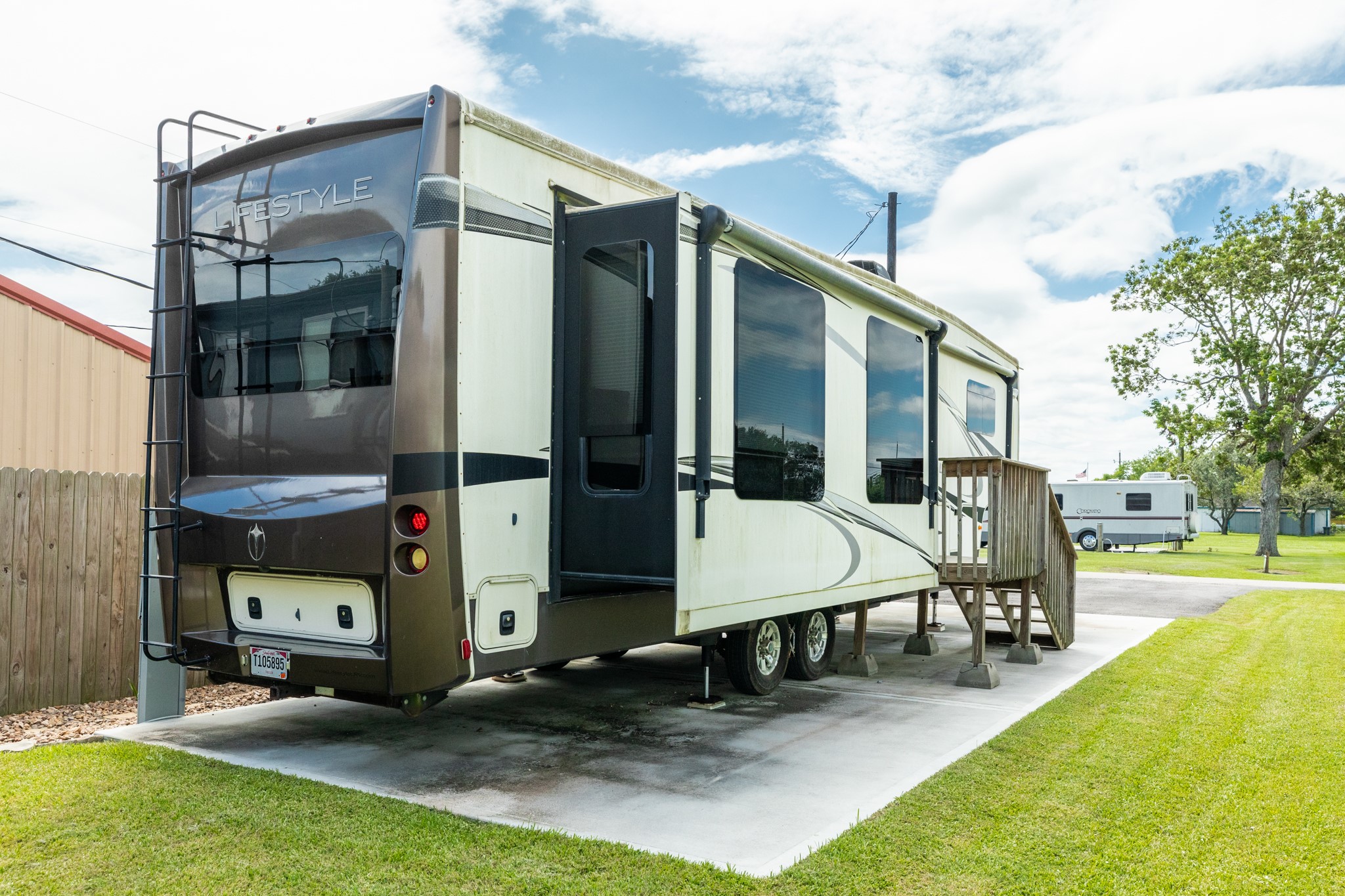 4402 Zelsky Road Freeport, TX 77541 - Photo 24 of 37 a view of outdoor space yard deck patio and outdoor kitchen