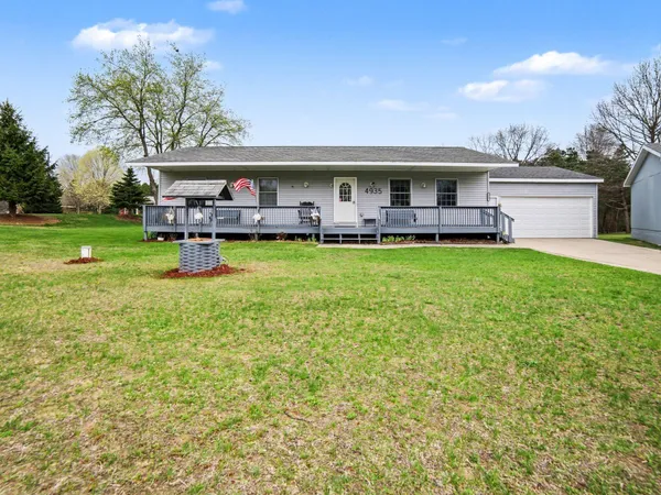 $389,000 | 4935 West Deren Road, Ludington, MI 49431