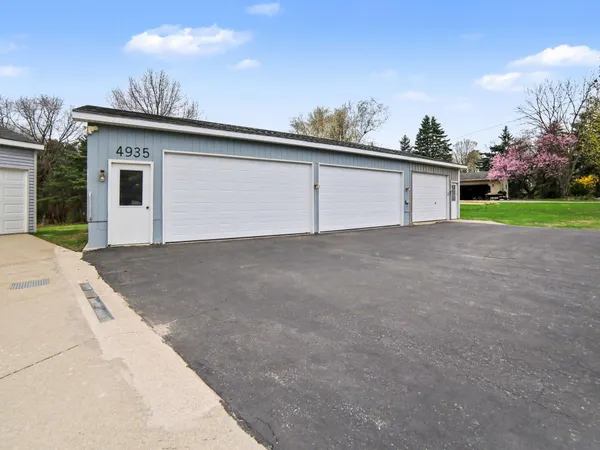 $389,000 | 4935 West Deren Road, Ludington, MI 49431