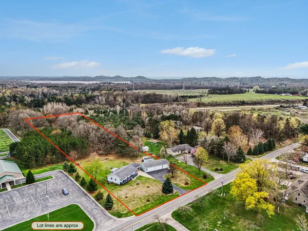 $389,000 | 4935 West Deren Road, Ludington, MI 49431