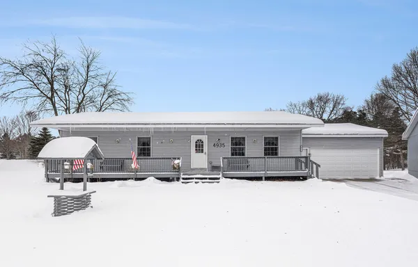 $399,000 | 4935 West Deren Road, Ludington, MI 49431