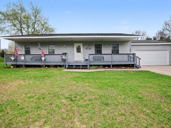 $389,000 | 4935 West Deren Road, Ludington, MI 49431