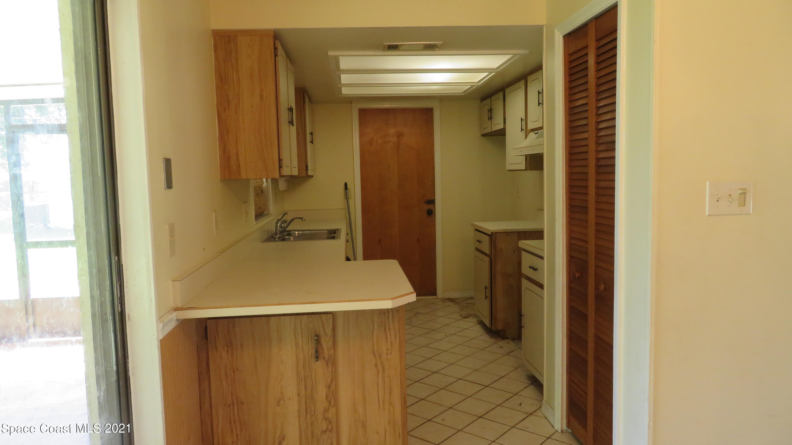 447 Freeman Road Northwest Palm Bay, FL 32907 - Photo 7 of 23 IMG_20210713_110955
