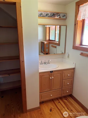 $2,800 | 4050 South Hollyhock Lane, Langley, WA 98260