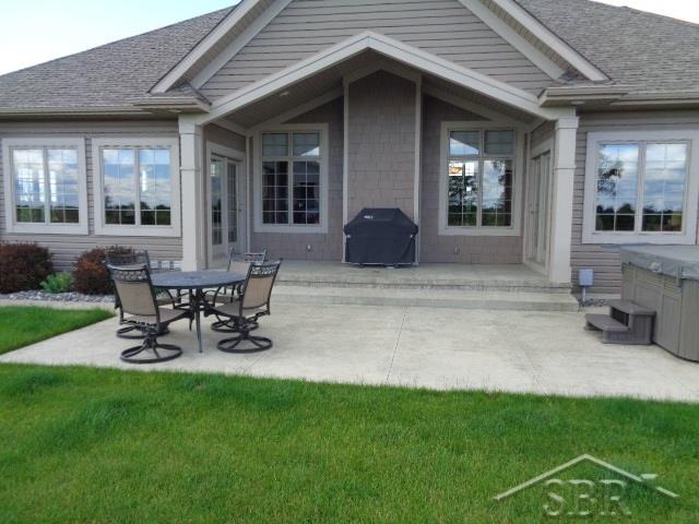 7089 Hupfer Road Freeland, MI 48623 - Photo 30 of 37 20 X 8 Covered Patio