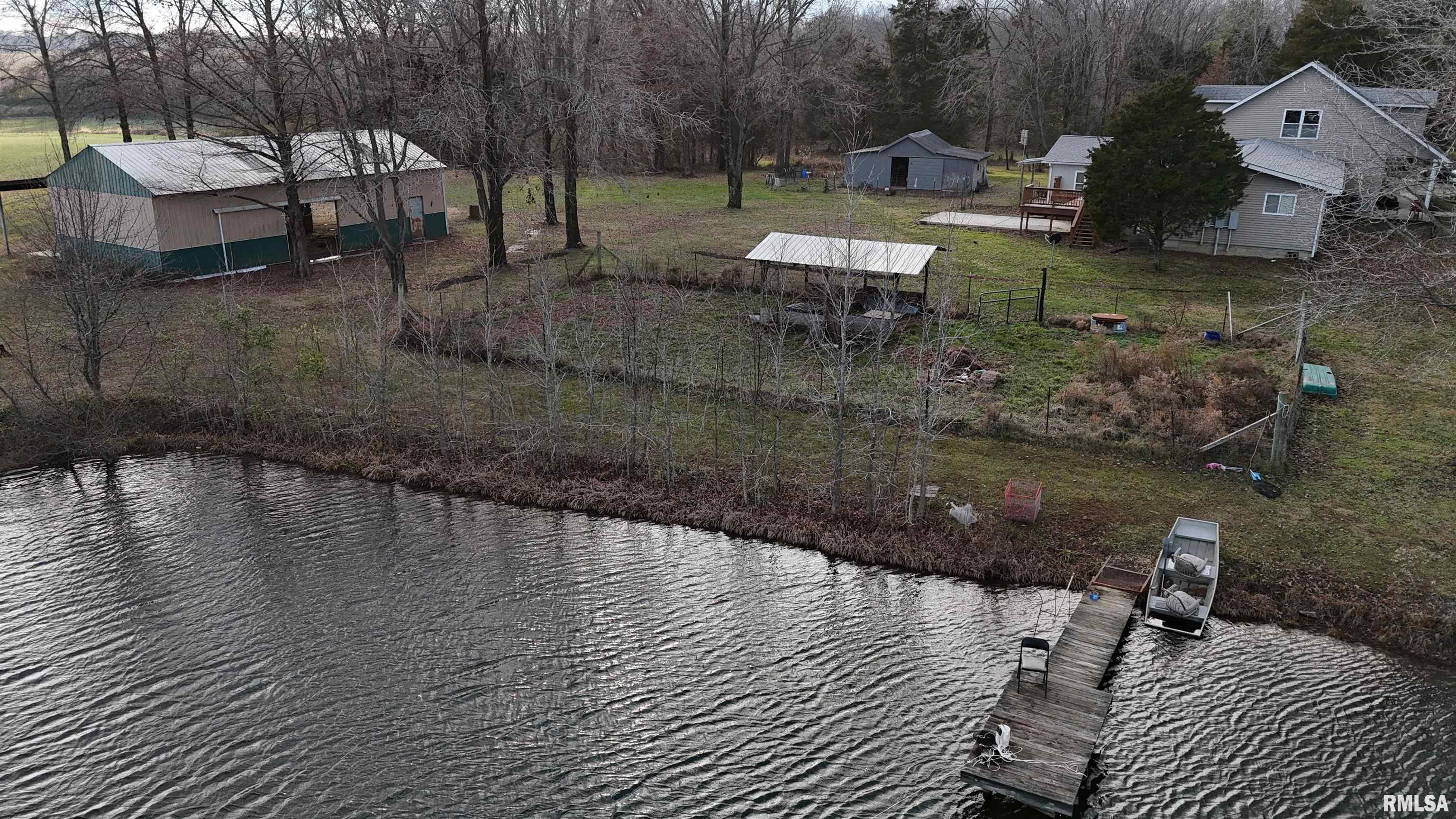 14052 Summer Road Benton, IL 62812 - Photo 11 of 41