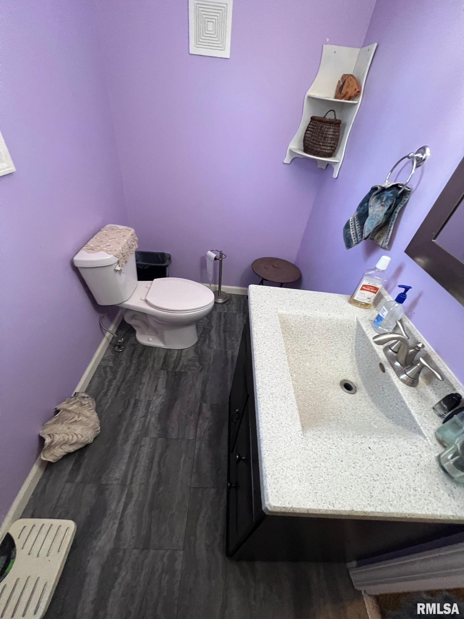 14052 Summer Road Benton, IL 62812 - Photo 14 of 41