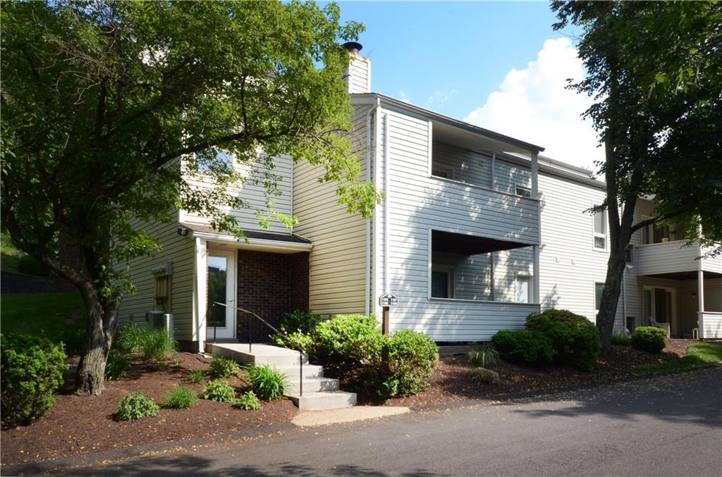 1107 Kenzie Road Pittsburgh, PA 15205 - Photo 2 of 16 Gallery Image 2