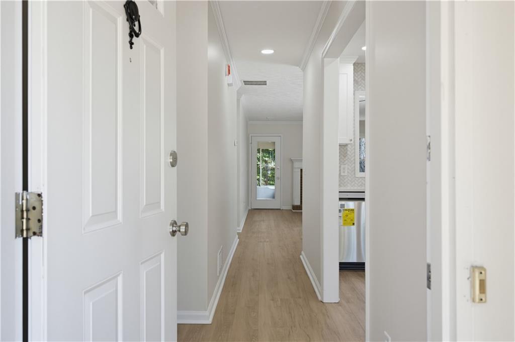 1299 Whitlock Ridge Drive Marietta, GA 30064 - Photo 5 of 36