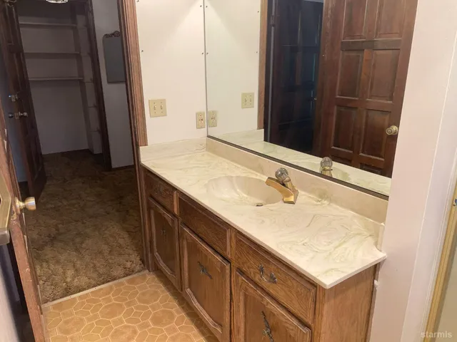 $799,000 | 2244 Texas Avenue, South Lake Tahoe, CA 96150