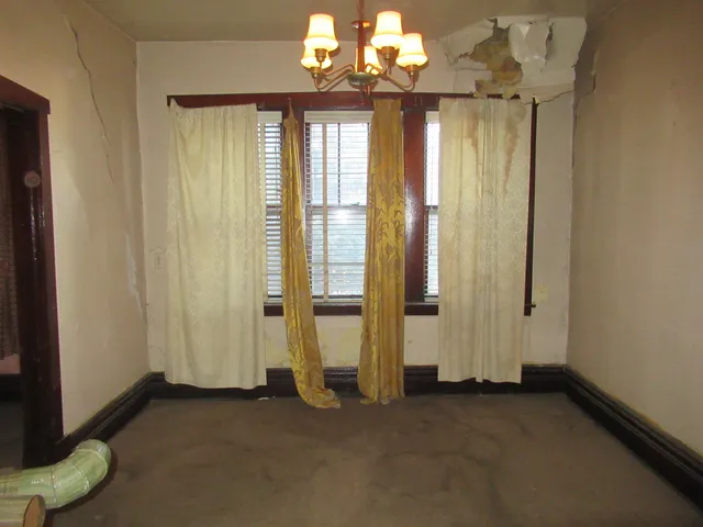 $275,000 | 2943 West 25th Place, Chicago, IL 60623