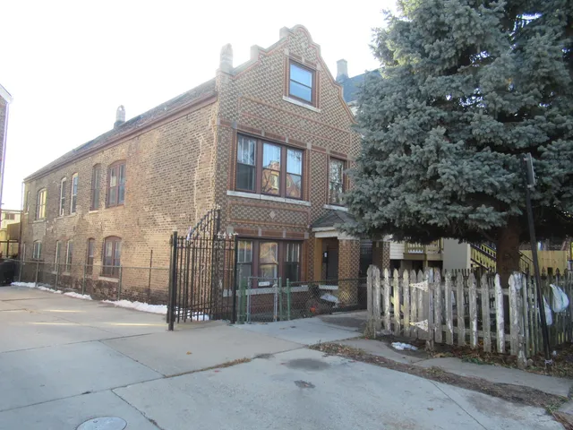$275,000 | 2943 West 25th Place, Chicago, IL 60623