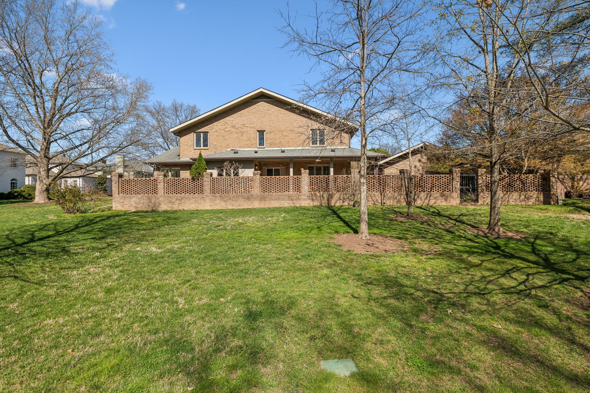 29 Washington Park Nashville, TN 37205 - Photo 48 of 60 a front view of a house with a yard