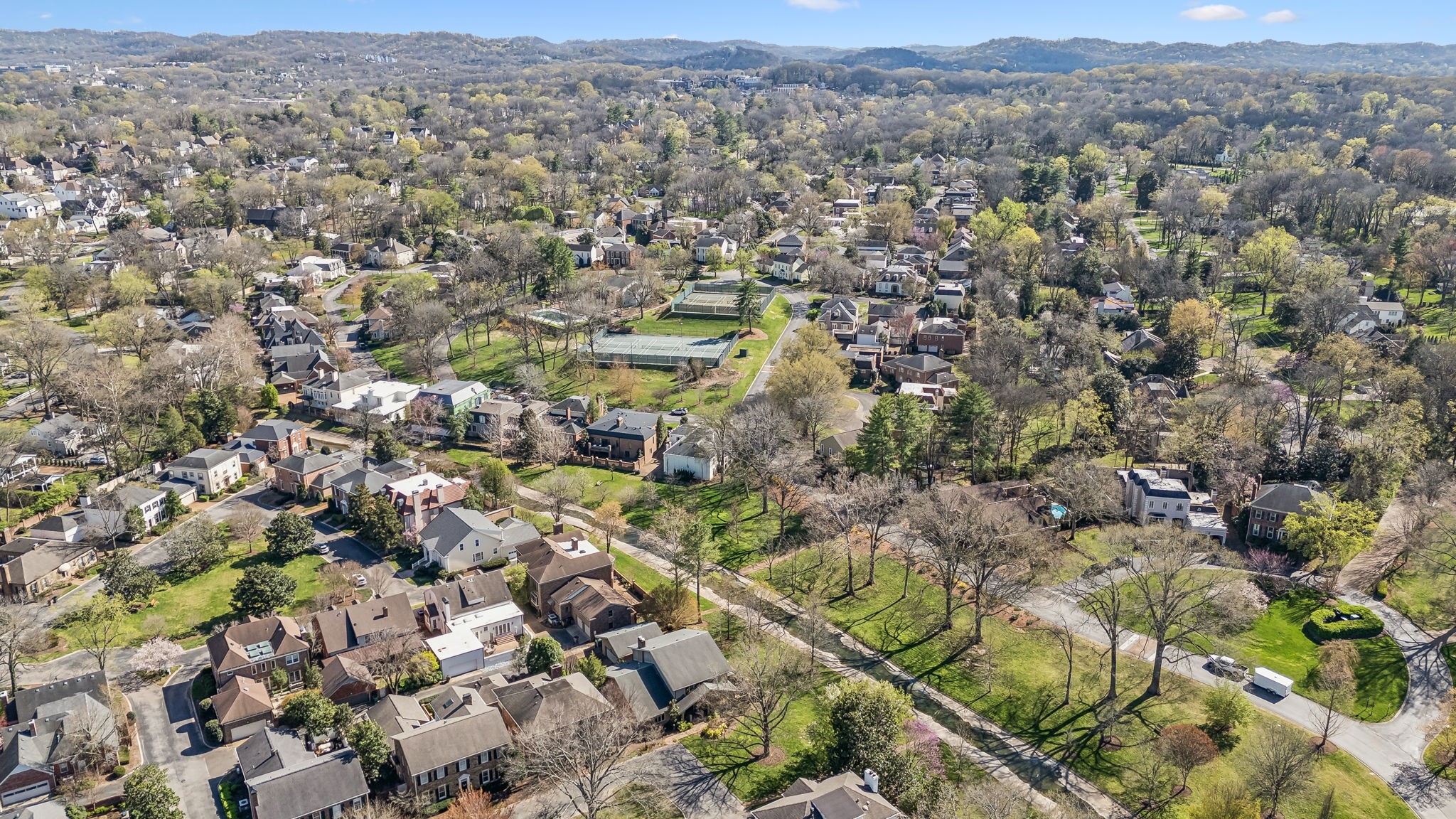 29 Washington Park Nashville, TN 37205 - Photo 56 of 60 an aerial view of residential houses with outdoor space